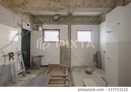 二手公寓的翻新施工現場 二手公寓的翻新施工現場 137553220