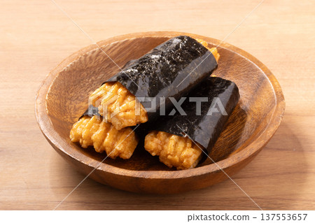 以海苔包裹的米餅（品川卷） 137553657