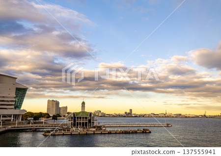Yokohama Pukarisanbashi Pier seen from Minato Mirai in the evening Yokohama Pukarisanbashi Pier seen from Minato Mirai in the evening 137555941