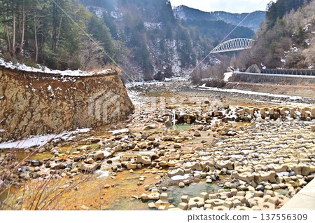 The Otaki River bank and the aqueduct spanning the river The Otaki River bank and the aqueduct spanning the river 137556309