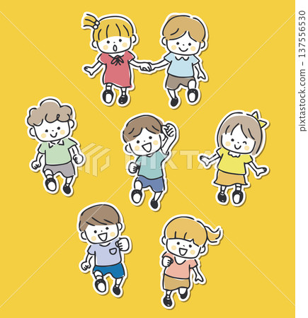 孩子們一起走,背景是白色邊框 孩子們一起走,背景是白色邊框 137556530