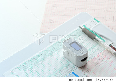 Oxygen saturation measurement (pulse oximeter) 137557932