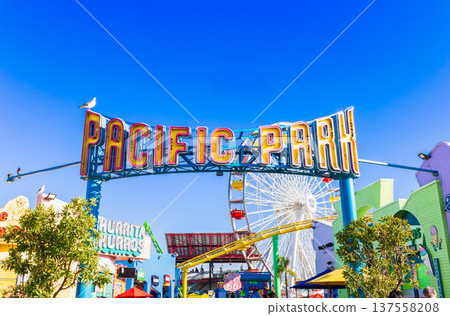 太平洋公園，位於洛杉磯聖塔莫尼卡碼頭的一個遊樂園 137558208