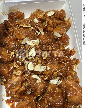 Crispy fried chicken with golden, crunchy skin and juicy, tender meat. A delicious and savory dish, perfect for any meal, served with dipping sauces or side dishes for extra flavor! Crispy fried chicken with golden, crunchy skin and juicy, tender meat. A delicious and savory dish, perfect for any meal, served with dipping sauces or side dishes for extra flavor! 137560694