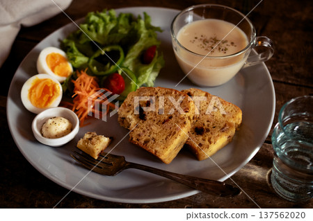 One plate One plate 137562020