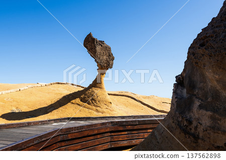 Beautiful Queen's Head of the Yehliu Geopark. Yehliu is a cape located in Wanli, New Taipei City, Taiwan. 137562898