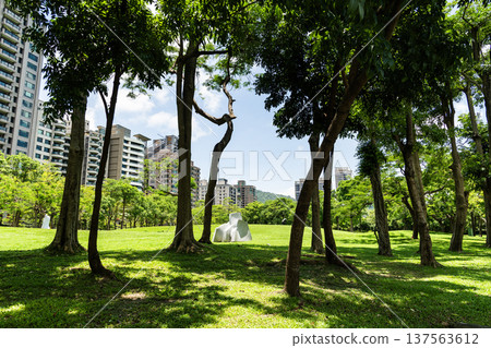 Panoramic view of Sculpture Park at the Kaohsiung Museum of Fine Arts in Taiwan. It's located in the Neiweipi Cultural Park Area of Kaohsiung. 137563612