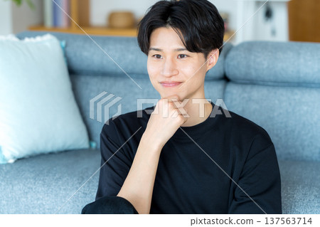 Young men's portrait Young men's portrait 137563714