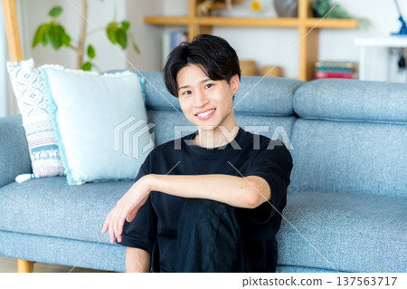 Young men's portrait Young men's portrait 137563717