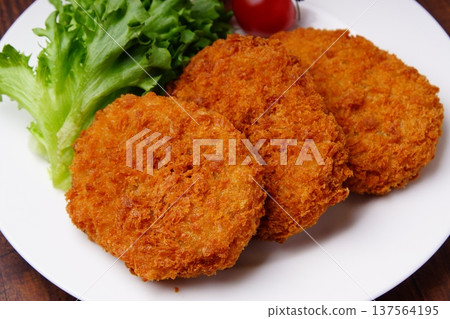 Delicious croquette Delicious croquette 137564195