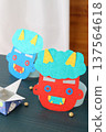 Image of Setsubun bean-throwing / Red and blue demons, cute masks made from construction paper, and lucky beans [Close-up, simple, no people, single item] 137564618