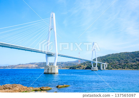 冬季的大島橋,長崎縣西海市 冬季的大島橋,長崎縣西海市 137565097