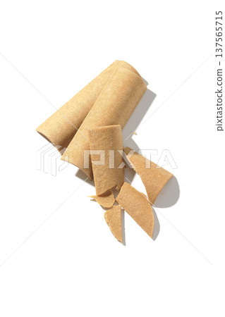 以白色背景拍攝八橋 137565715