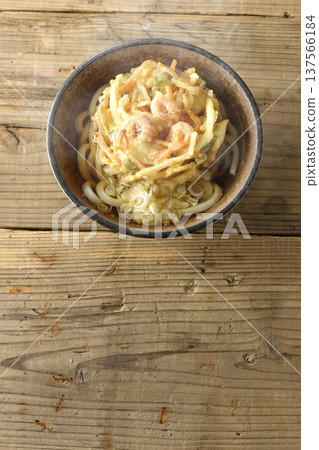 熱蝦仁蔬菜天婦羅烏龍麵 137566184