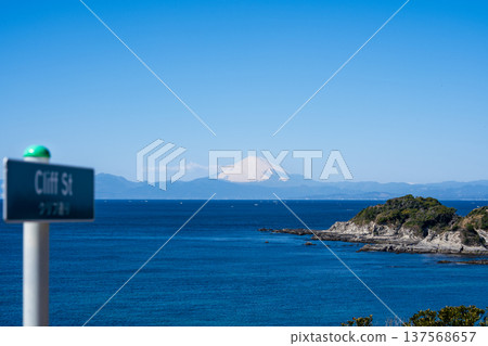 春海和富士山 137568657