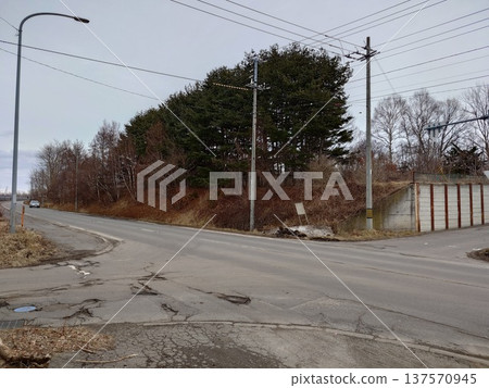Spring crossroads Spring crossroads 137570945