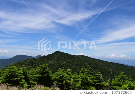 Mount Hakkyo, one of Japan's 100 famous mountains, seen from Mount Misen in Nara Prefecture Mount Hakkyo, one of Japan's 100 famous mountains, seen from Mount Misen in Nara Prefecture 137572663