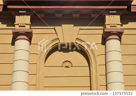 Architectural details of a classical building facade 137573552