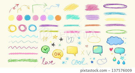 Hand Drawn Doodle Highlight Elements Set 137576009