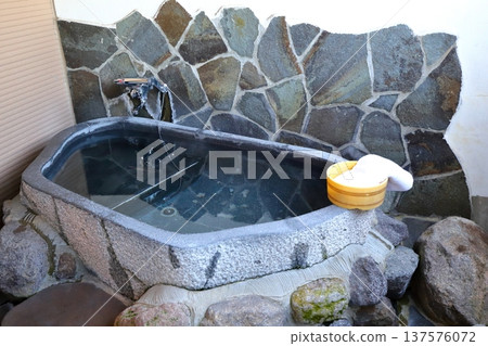 Hot spring bath open-air bath Hot spring bath open-air bath 137576072