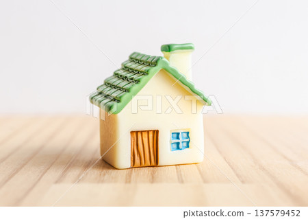 Small house with a green roof Cute house background material Small house with a green roof Cute house background material 137579452