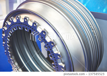 Low pressure booster spool 137585523