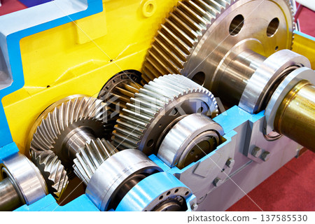 Gear speed reducer cross section Gear speed reducer cross section 137585530