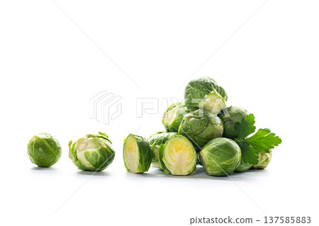 raw brussels sprouts healthy organic vegetable harvest concept raw brussels sprouts healthy organic vegetable harvest concept 137585883