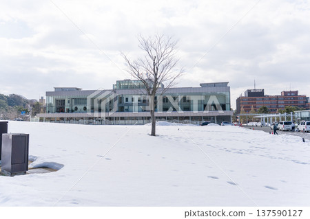Snow-covered Ishikawa Prefectural Government Memorial Shiinoki Guest House 137590127