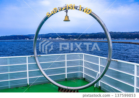 [Niigata Prefecture_Sado] Ogi Port from the boat 137599853