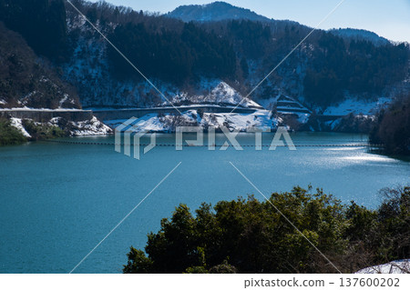 鳥取縣鳥取市府町遠野水壩的稻葉萬葉湖 137600202