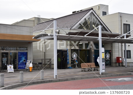 滋賀縣，米原站東口及週邊街道 137600720