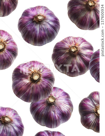 Whole purple garlic bulbs arranged in a scattered seamless pattern, isolated on white background, concept of organic food 137600934