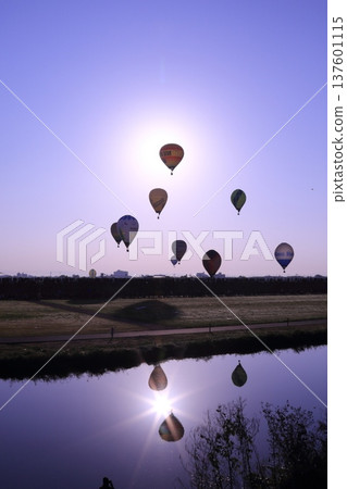 拿一個氣球 137601115