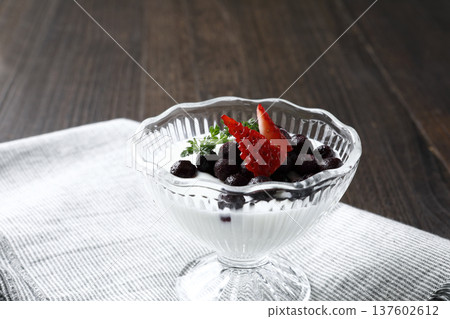 原味優格配水果 原味優格配水果 137602612