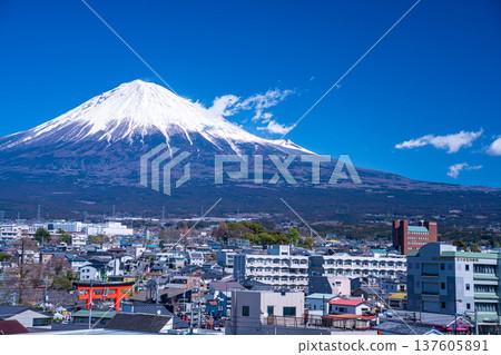 【富士山素材】富士山和富士宮市【靜岡縣】 【富士山素材】富士山和富士宮市【靜岡縣】 137605891