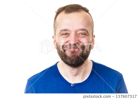 Nice adult bearded guy 137607317