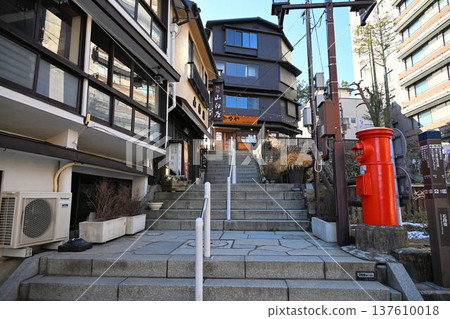 伊賀保溫泉石堂閣 137610018