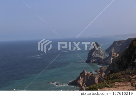 Dramatic cliffs and rock formations at Cabo da Roca, Portugal. 137610219