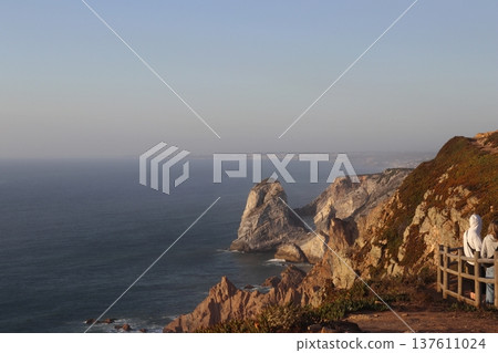 Panoramic View of Rugged Cliffs and Sea Stacks at Cabo da Roca, Portugal 137611024