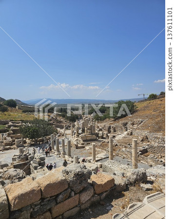 Ancient Ephesus, ruins in Turkey, ruins of the Ancient Roman and Ancient Greek empires, Selcuk, Izmir province 137611101