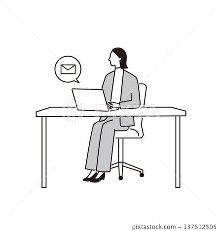 一位女商務人士的電腦收到一封電子郵件通知。 一位女商務人士的電腦收到一封電子郵件通知。 137612505