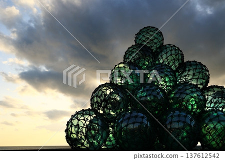 Colorful light ball 137612542