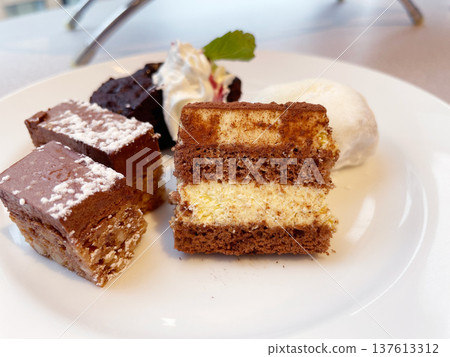 提拉米蘇下午茶 提拉米蘇下午茶 137613312