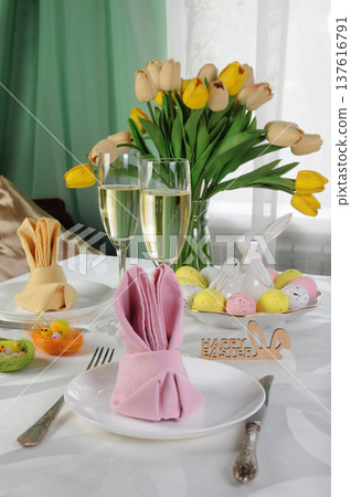 Festive Easter table setting Festive Easter table setting 137616791