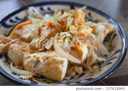 Tofu Chanpuru Tofu Chanpuru 137618941