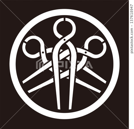 Family crest: Nail puller Family crest: Nail puller 137618947