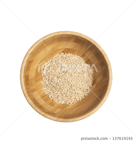 brown rice in a wooden bowl 137619193