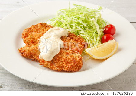 煎三文魚 137620289