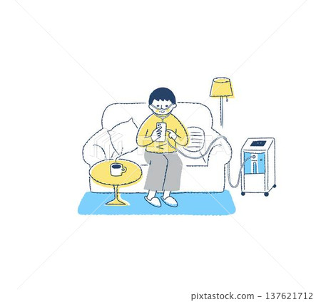 一名女子在室內使用氧氣機 137621712